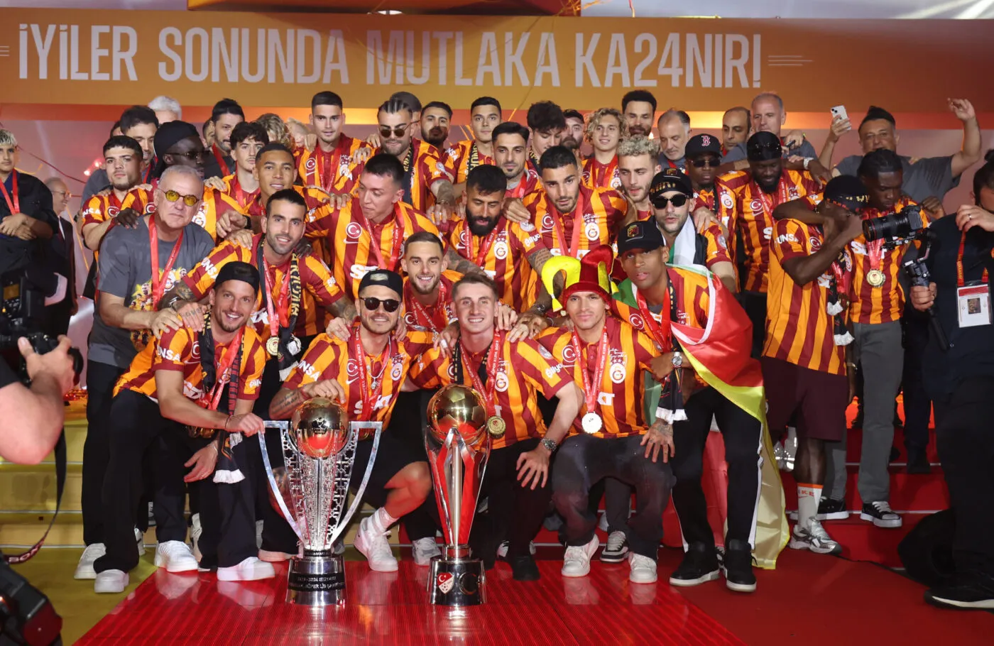 Galatasaray Giành Siêu Cúp