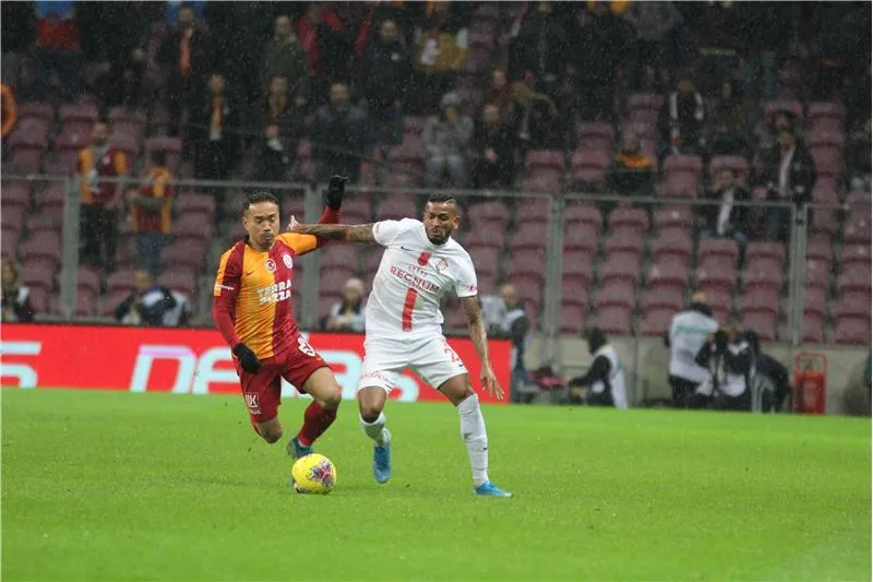 bảng xếp hạng galatasaray gặp antalyaspor 01