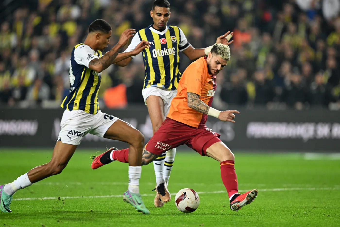 Diễn Biến Chính Galatasaray Gặp Fenerbahçe 01